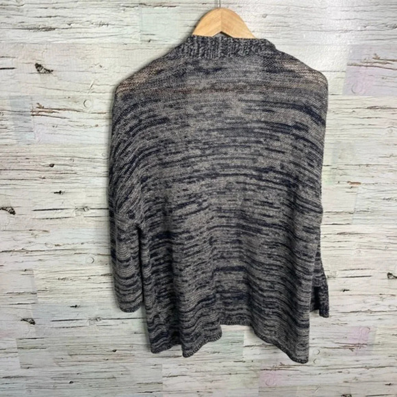 Eileen Fisher  Organic Linen gray sweater Cardigan Grey Size small - Picture 9 of 11